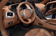 Aston Martin DB11 thumb-4