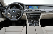 BMW 7-Series thumb-4